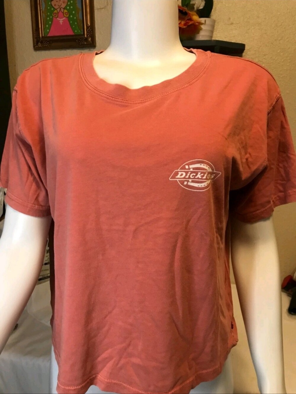 Dickies Women Short-Sleeve Crew Tee in Dusty Rose
